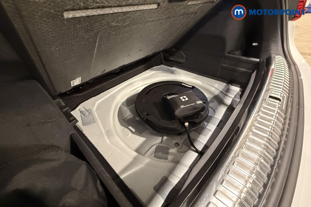 Audi Q3 Black Edition Automatic Diesel SUV - Stock Number (1601617) - 30th supplementary image