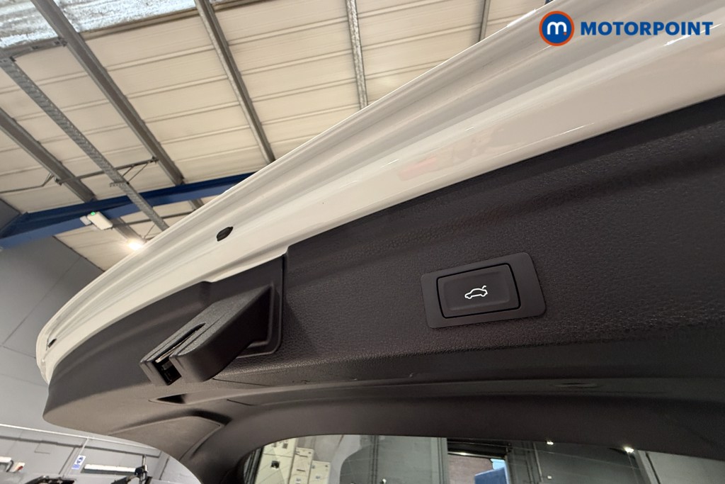 Audi Q3 Black Edition Automatic Diesel SUV - Stock Number (1601617) - 31st supplementary image