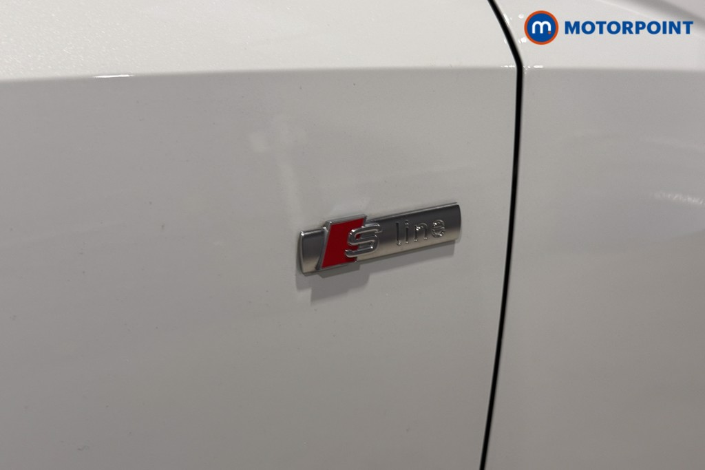 Audi Q3 Black Edition Automatic Diesel SUV - Stock Number (1601617) - 34th supplementary image