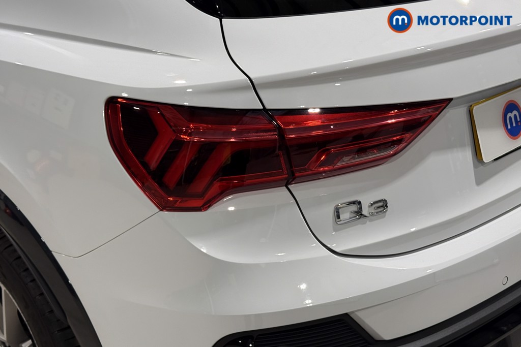 Audi Q3 Black Edition Automatic Diesel SUV - Stock Number (1601617) - 38th supplementary image