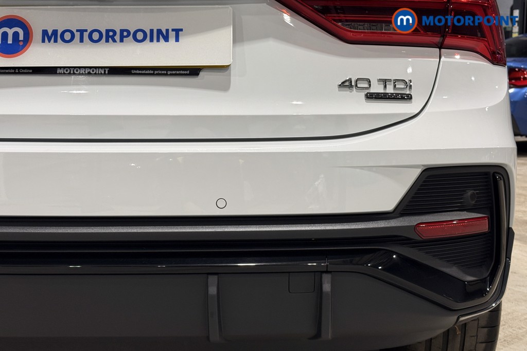 Audi Q3 Black Edition Automatic Diesel SUV - Stock Number (1601617) - 40th supplementary image