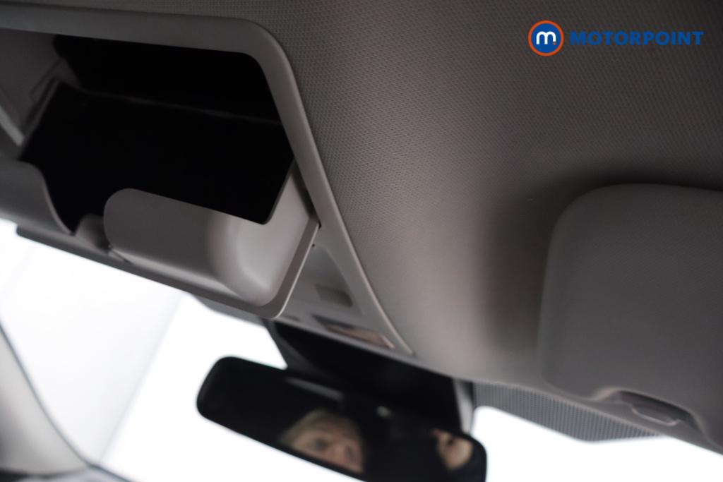 Ford Focus Titanium Manual Petrol Hatchback - Stock Number (1601641) - 14th supplementary image