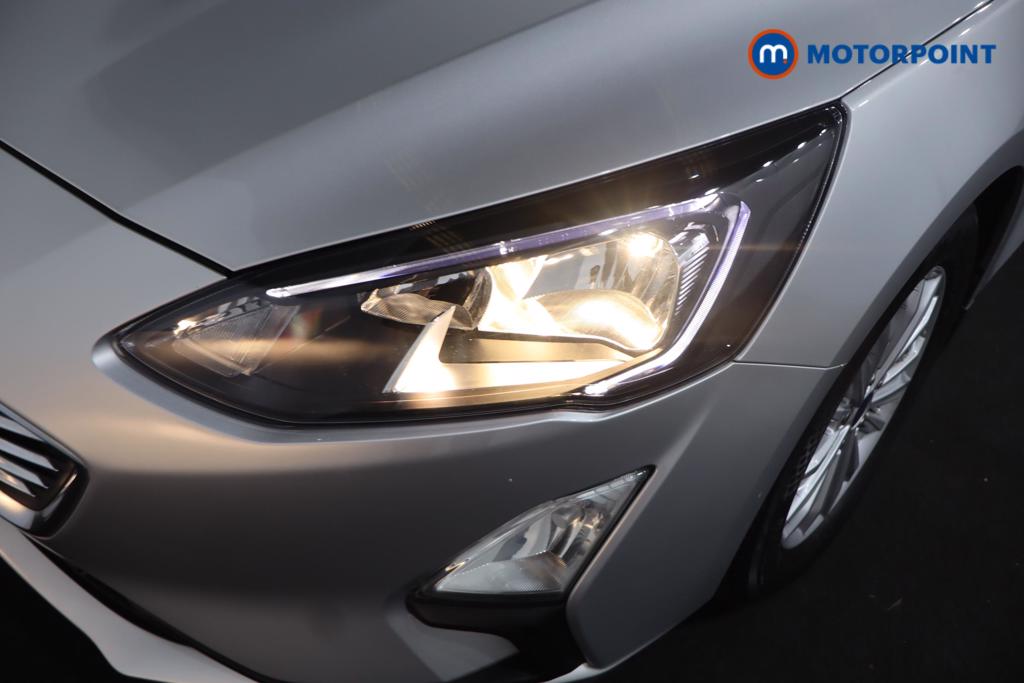 Ford Focus Titanium Manual Petrol Hatchback - Stock Number (1601641) - 23rd supplementary image