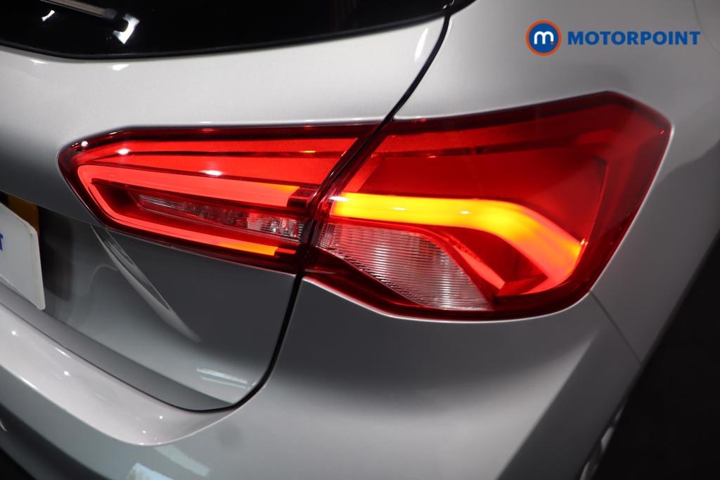 Ford Focus Titanium Manual Petrol Hatchback - Stock Number (1601641) - 25th supplementary image