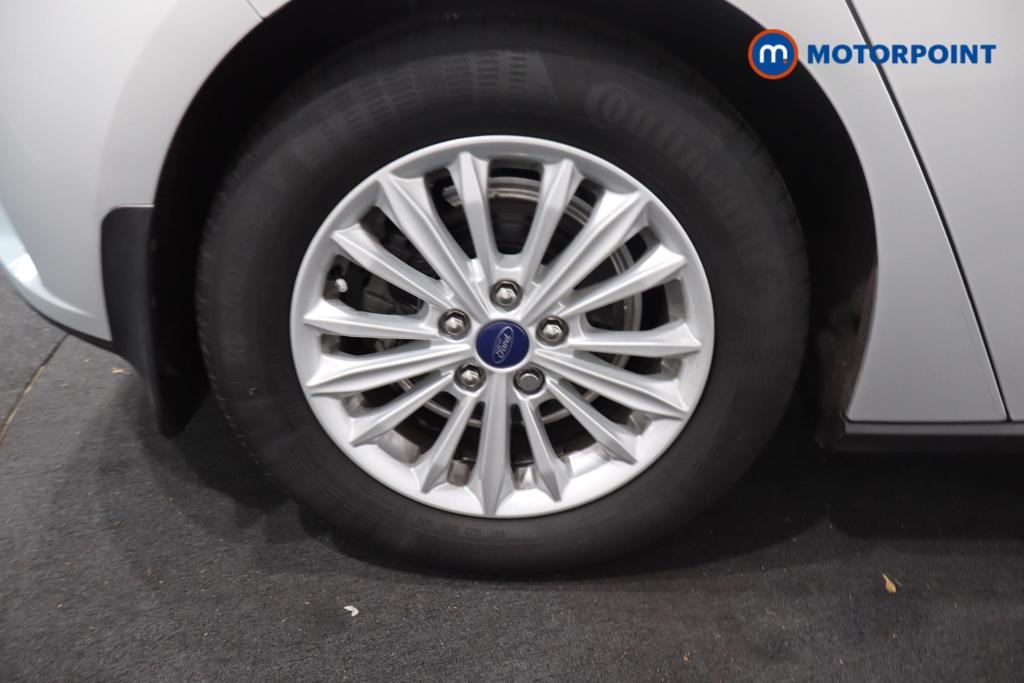 Ford Focus Titanium Manual Petrol Hatchback - Stock Number (1601641) - 28th supplementary image