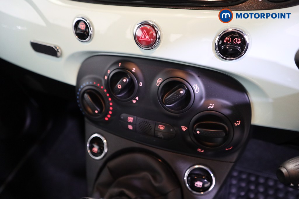 Fiat 500 Lounge Manual Petrol Hatchback - Stock Number (1601756) - 7th supplementary image