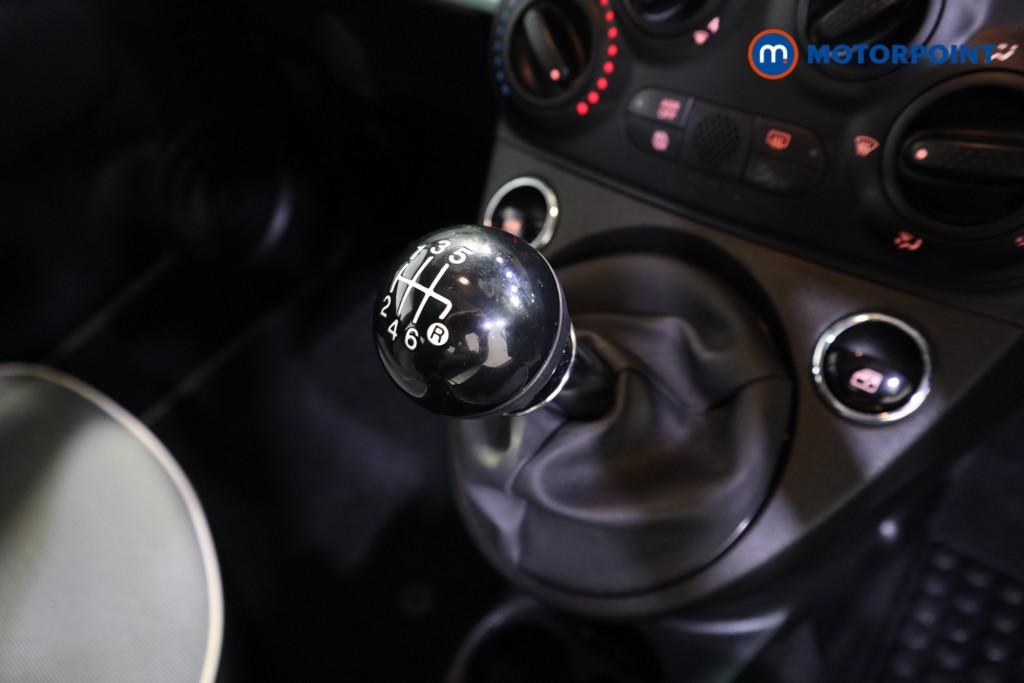 Fiat 500 Lounge Manual Petrol Hatchback - Stock Number (1601756) - 8th supplementary image