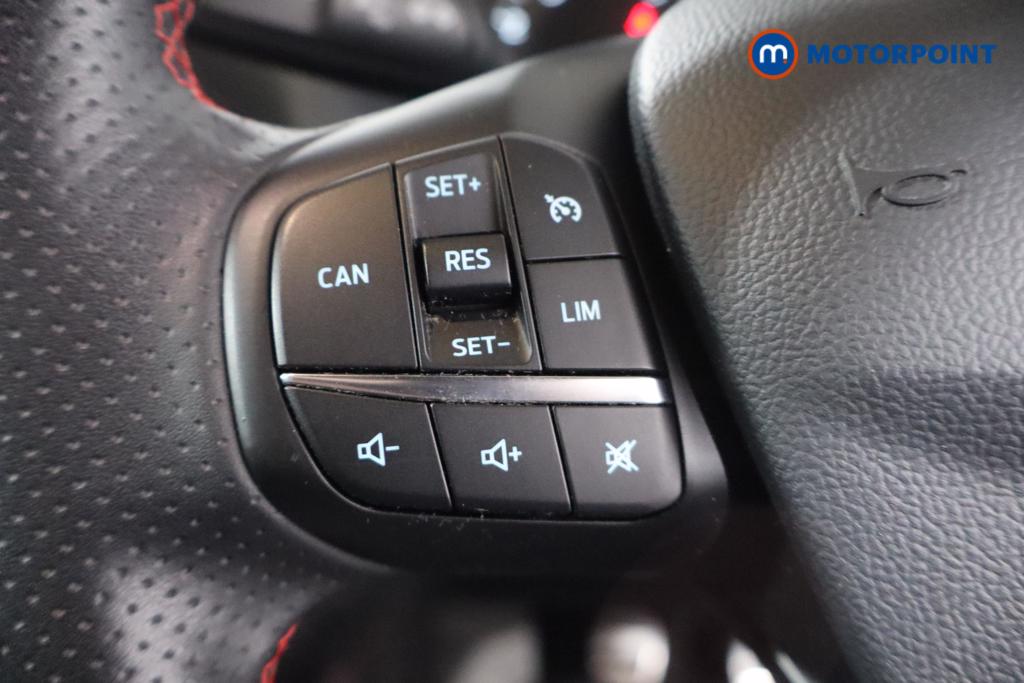 Ford Focus St-Line X Manual Petrol Hatchback - Stock Number (1601867) - 8th supplementary image