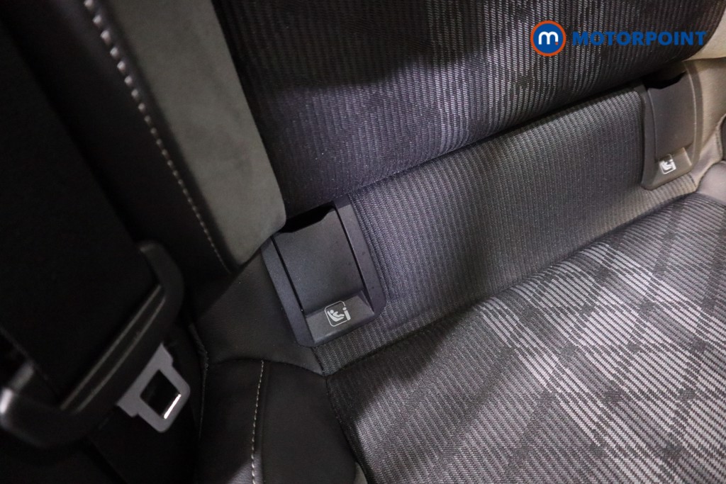 Volkswagen Golf R-Line Manual Petrol Hatchback - Stock Number (1601880) - 16th supplementary image