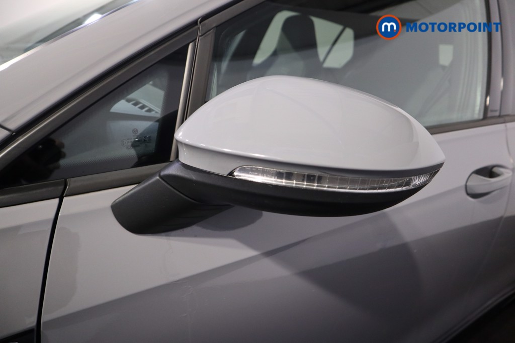 Volkswagen Golf R-Line Manual Petrol Hatchback - Stock Number (1601880) - 28th supplementary image