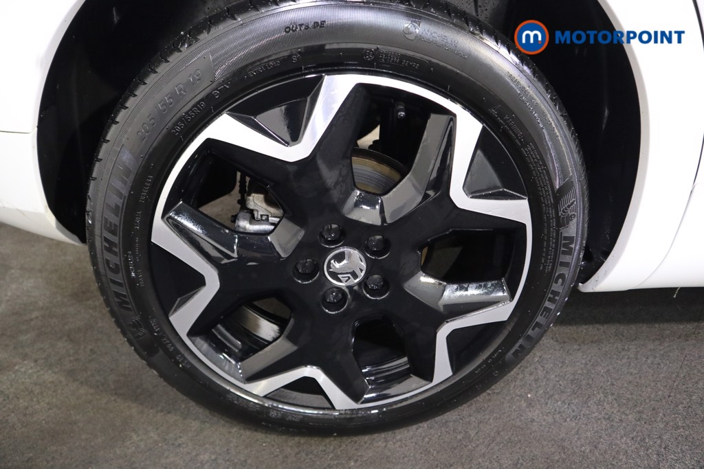 Vauxhall Grandland Ultimate Manual Petrol SUV - Stock Number (1602234) - 19th supplementary image