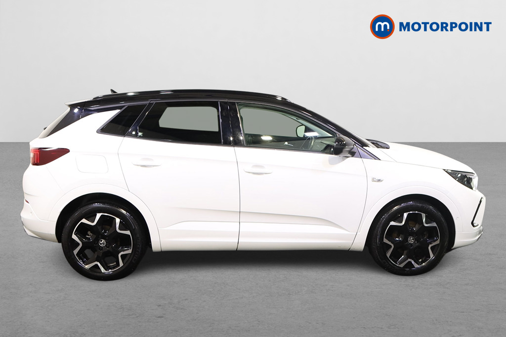Vauxhall Grandland Ultimate Manual Petrol SUV - Stock Number (1602234) - Drivers side