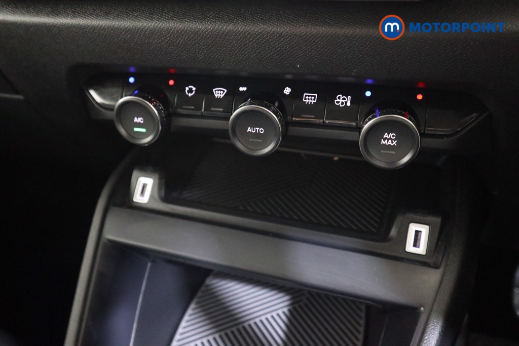 Citroen C4 Plus Manual Petrol Hatchback - Stock Number (1602289) - 7th supplementary image