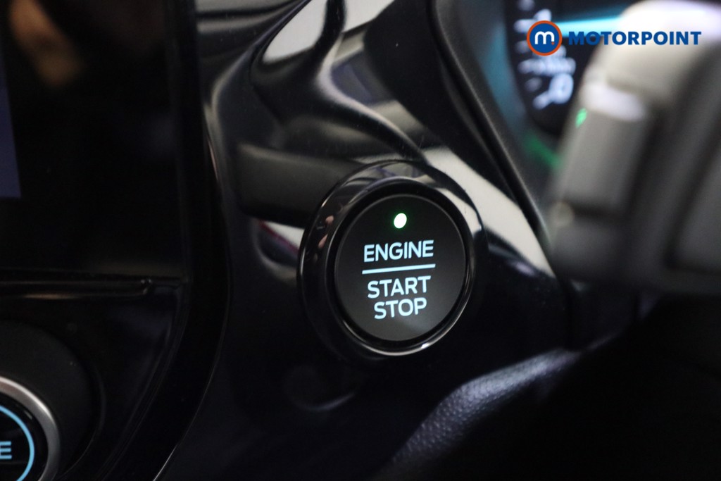 Ford Fiesta Titanium Manual Petrol Hatchback - Stock Number (1602362) - 6th supplementary image