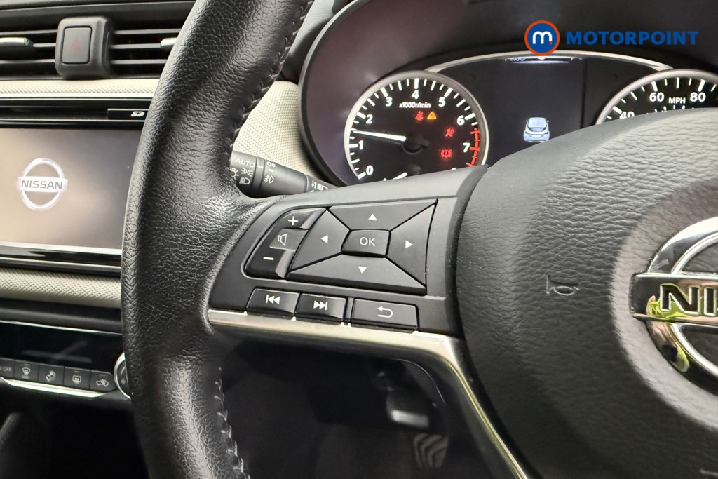 Nissan Micra N-Connecta Manual Petrol Hatchback - Stock Number (1602405) - 7th supplementary image