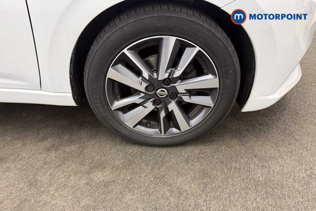 Nissan Micra N-Connecta Manual Petrol Hatchback - Stock Number (1602405) - 19th supplementary image