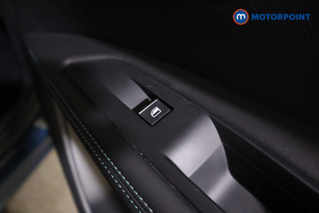 Peugeot 3008 Allure Premium-Plus Automatic Diesel SUV - Stock Number (1602486) - 16th supplementary image