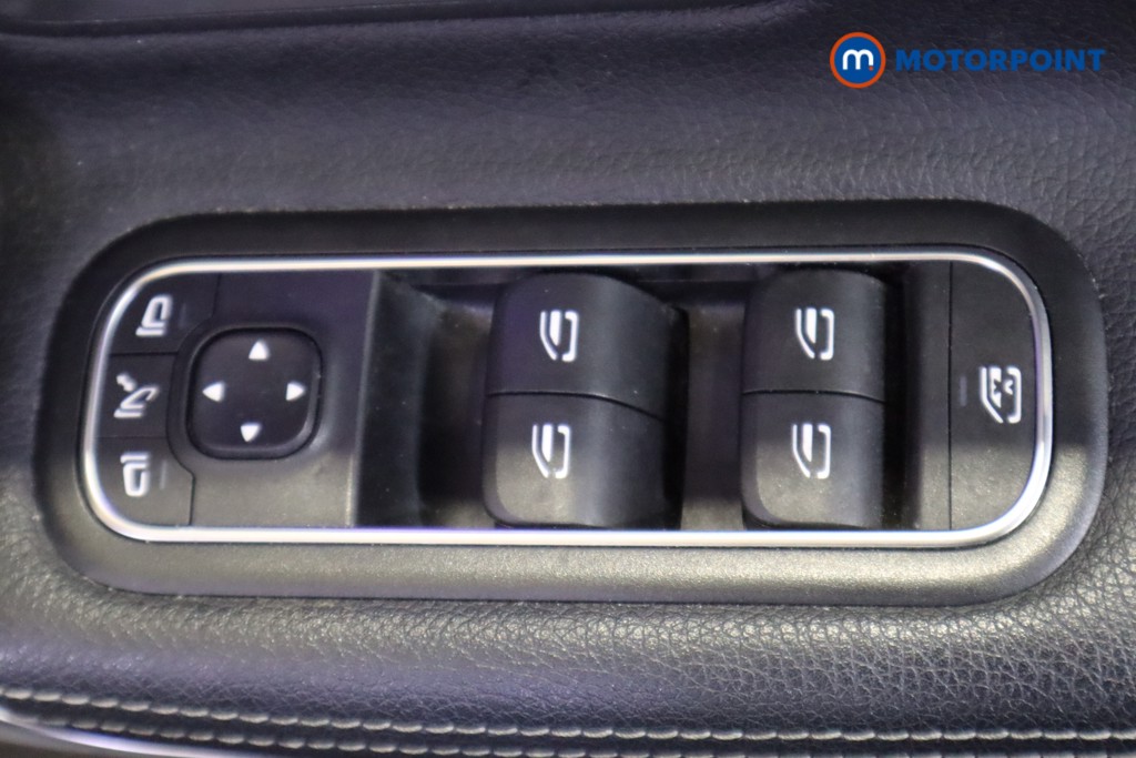 Mercedes-Benz CLA Amg Line Automatic Petrol Plug-In Hybrid Coupe - Stock Number (1602584) - 15th supplementary image