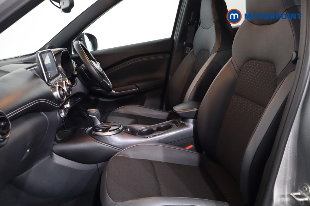 Nissan Juke N-Connecta Automatic Petrol SUV - Stock Number (1602727) - 4th supplementary image