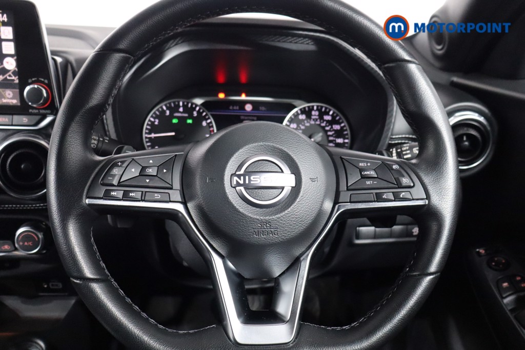 Nissan Juke N-Connecta Automatic Petrol SUV - Stock Number (1602727) - 6th supplementary image