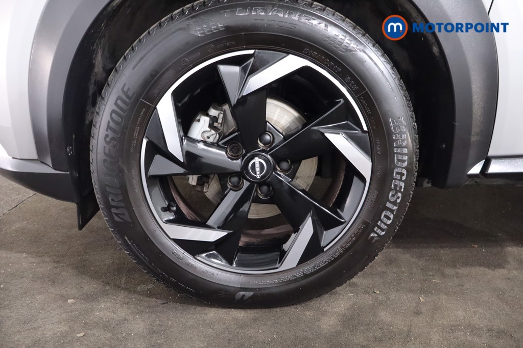 Nissan Juke N-Connecta Automatic Petrol SUV - Stock Number (1602727) - 11th supplementary image