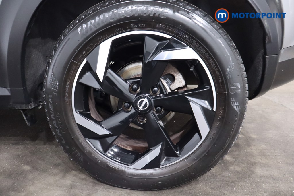 Nissan Juke N-Connecta Automatic Petrol SUV - Stock Number (1602727) - 12th supplementary image