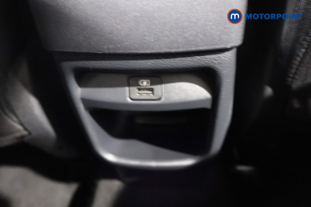 Nissan Juke N-Connecta Automatic Petrol SUV - Stock Number (1602727) - 13th supplementary image