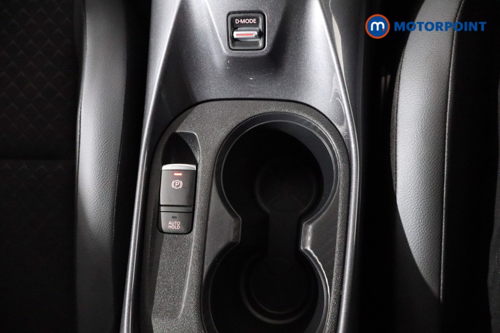 Nissan Juke N-Connecta Automatic Petrol SUV - Stock Number (1602727) - 21st supplementary image