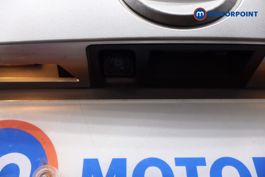 Nissan Juke N-Connecta Automatic Petrol SUV - Stock Number (1602727) - 29th supplementary image