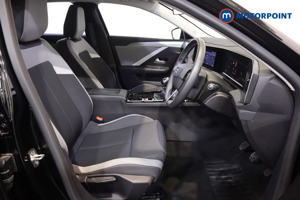 Vauxhall Astra Design Manual Petrol Hatchback - Stock Number (1602755) - 6th supplementary image