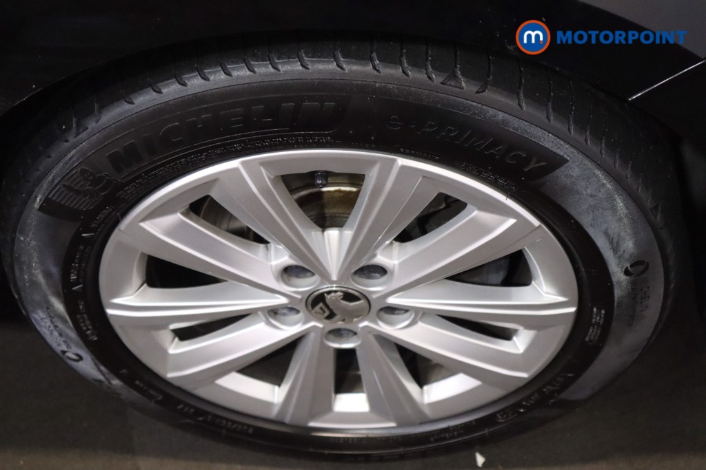 Vauxhall Astra Design Manual Petrol Hatchback - Stock Number (1602755) - 11th supplementary image