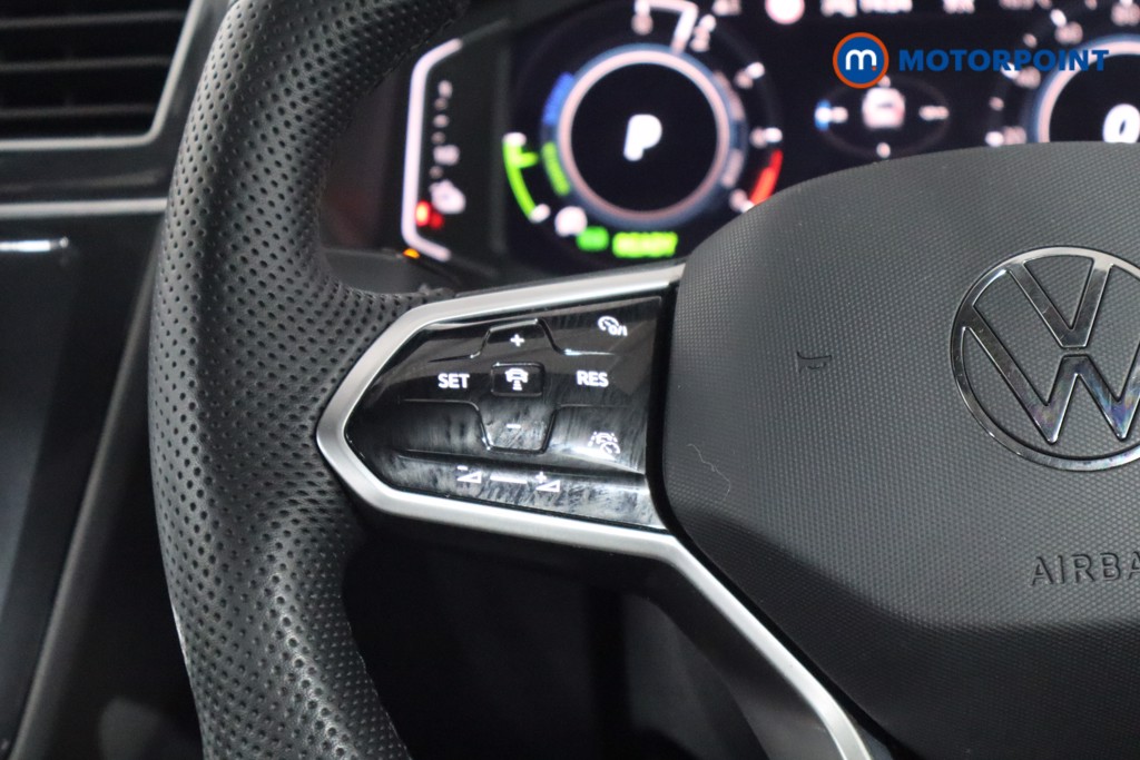 Volkswagen Tiguan R-Line Automatic Petrol Plug-In Hybrid SUV - Stock Number (1602974) - 7th supplementary image