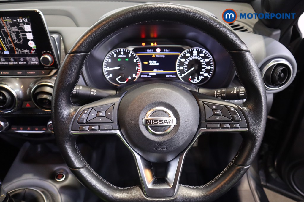 Nissan Juke N-Connecta Manual Petrol SUV - Stock Number (1603117) - 3rd supplementary image