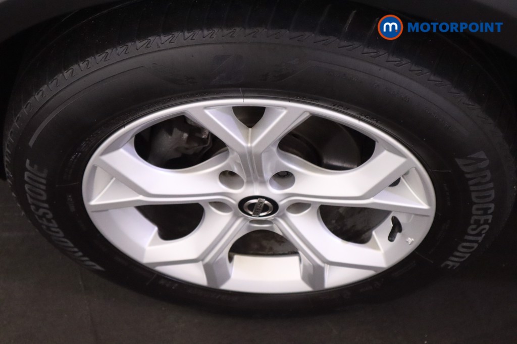 Nissan Juke N-Connecta Manual Petrol SUV - Stock Number (1603117) - 10th supplementary image