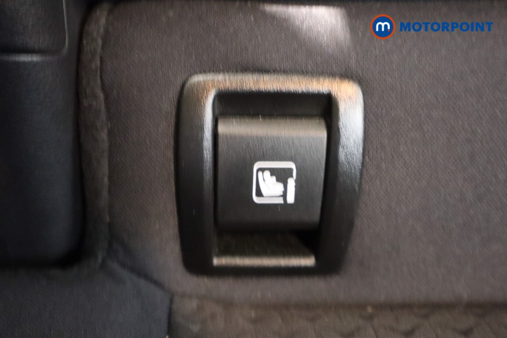 Nissan Juke N-Connecta Manual Petrol SUV - Stock Number (1603117) - 26th supplementary image