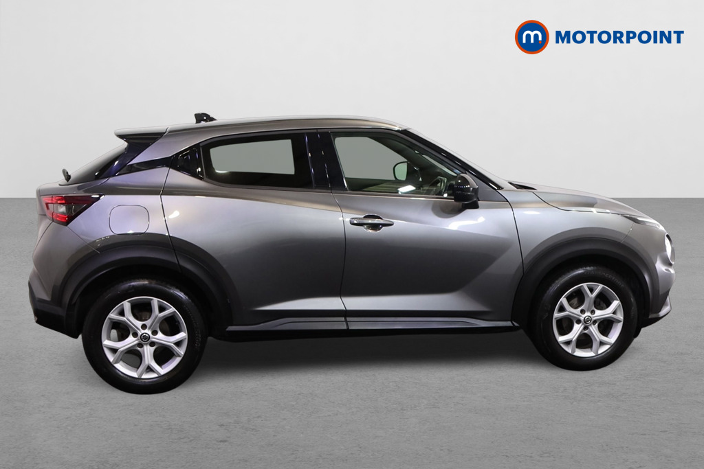 Nissan Juke N-Connecta Manual Petrol SUV - Stock Number (1603117) - Drivers side