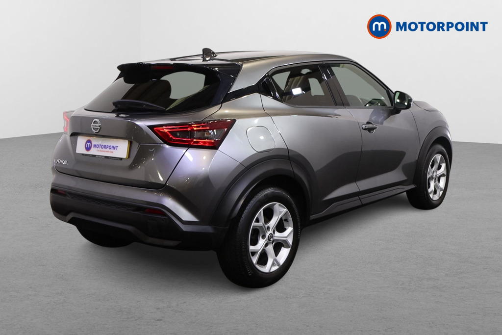Nissan Juke N-Connecta Manual Petrol SUV - Stock Number (1603117) - Drivers side rear corner
