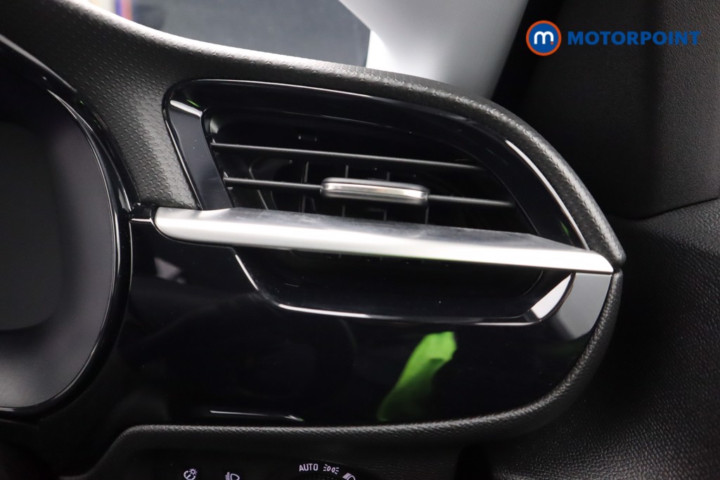 Vauxhall Corsa Elite Edition Manual Petrol Hatchback - Stock Number (1603297) - 9th supplementary image