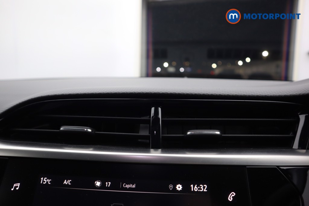 Vauxhall Corsa Elite Edition Manual Petrol Hatchback - Stock Number (1603297) - 10th supplementary image