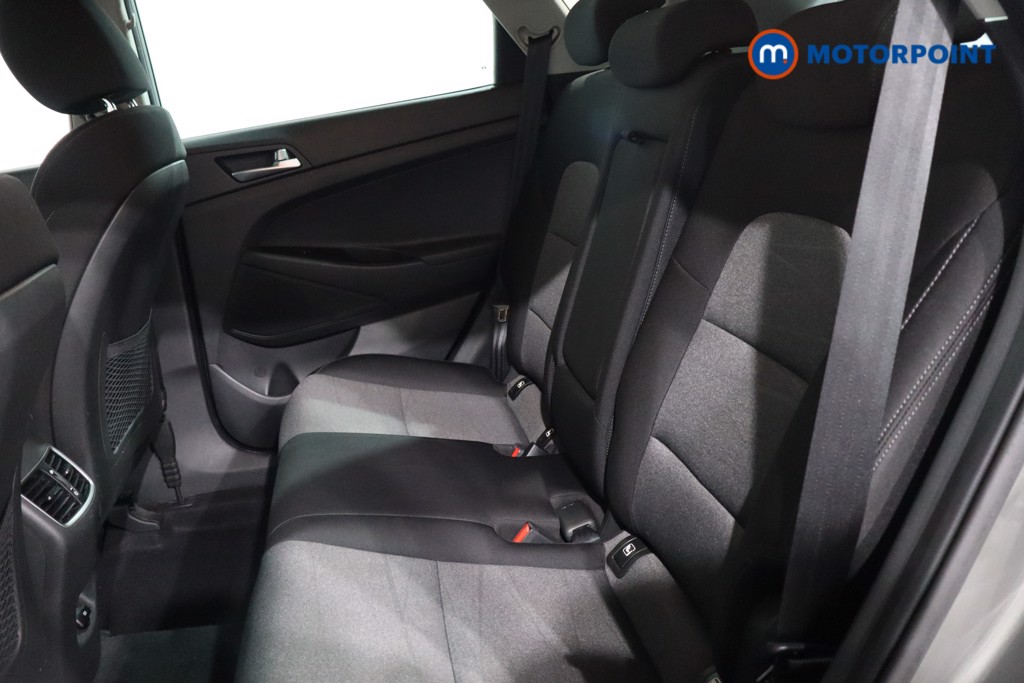 Hyundai Tucson Se Nav Manual Petrol SUV - Stock Number (1603313) - 5th supplementary image