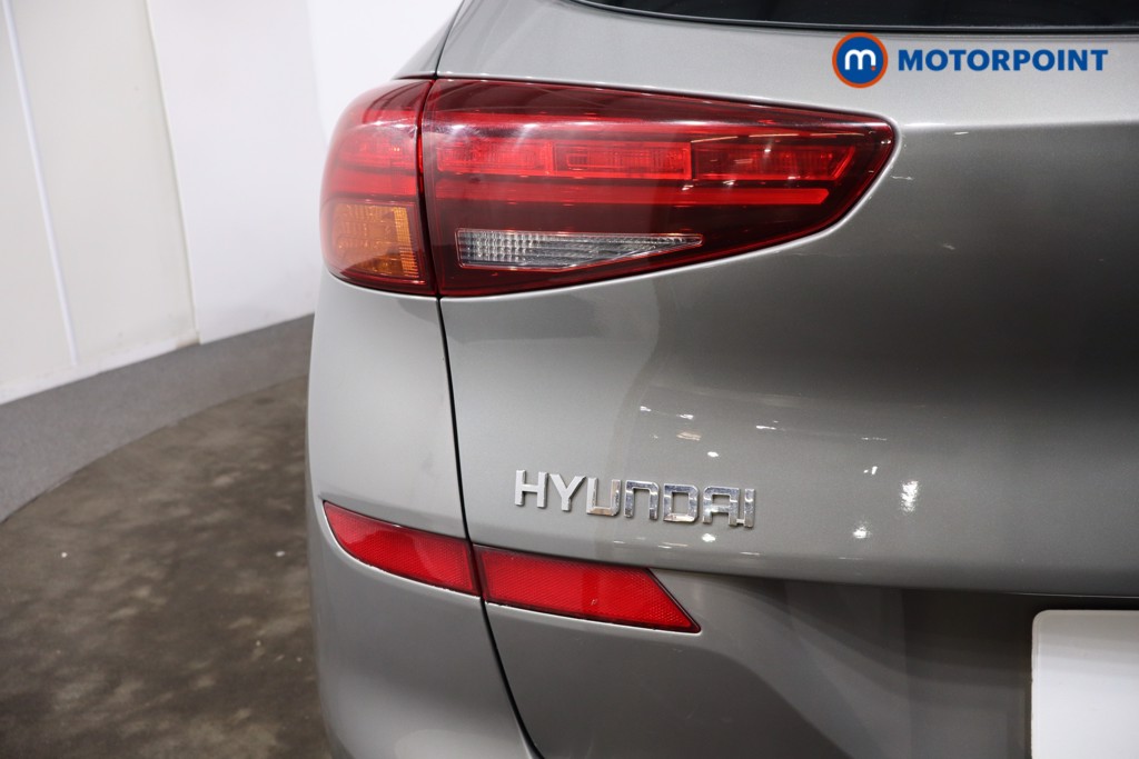 Hyundai Tucson Se Nav Manual Petrol SUV - Stock Number (1603313) - 25th supplementary image