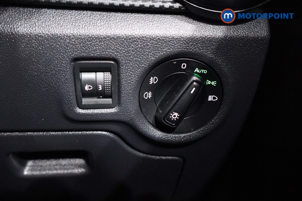 Skoda Fabia Monte Carlo Manual Petrol Hatchback - Stock Number (1603480) - 16th supplementary image