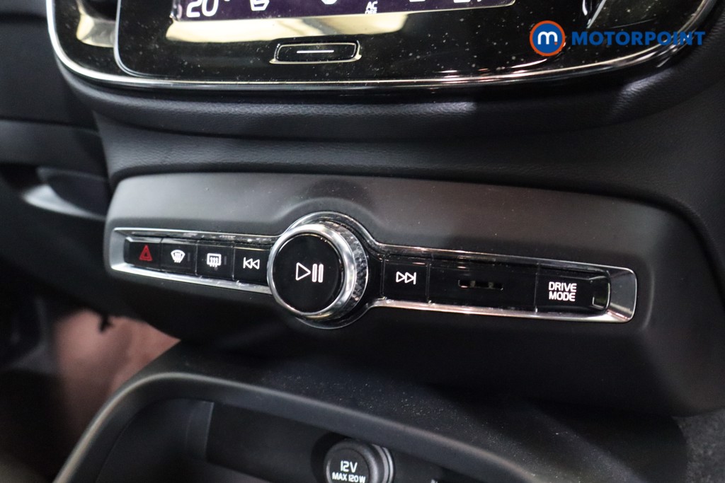 Volvo Xc40 R Design Pro Automatic Petrol Plug-In Hybrid SUV - Stock Number (1527785) - 9th supplementary image