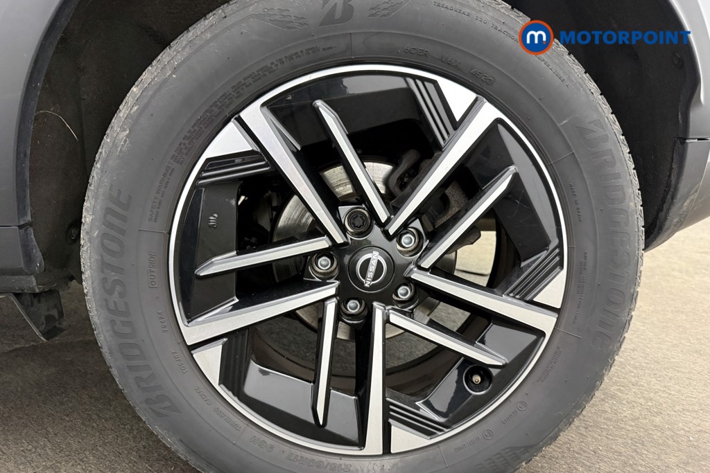 Nissan Juke N-Connecta Manual Petrol SUV - Stock Number (1553964) - 14th supplementary image