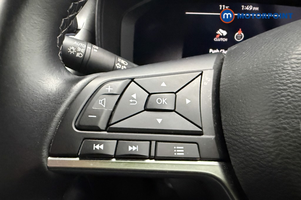 Nissan Juke N-Connecta Manual Petrol SUV - Stock Number (1553964) - 15th supplementary image