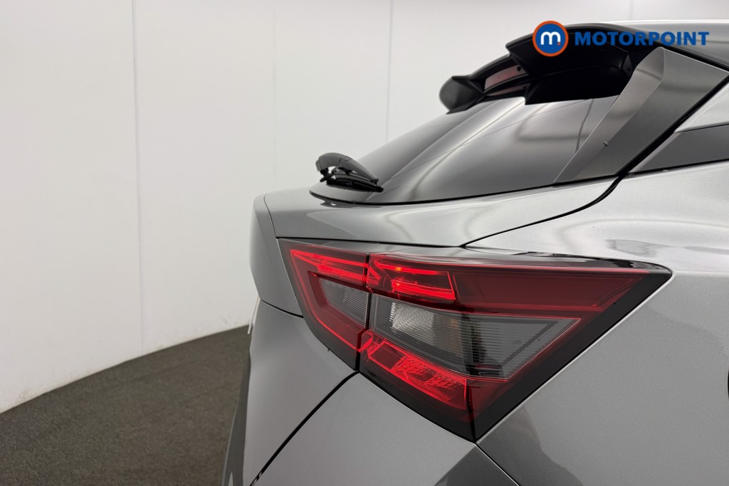 Nissan Juke N-Connecta Manual Petrol SUV - Stock Number (1553964) - 27th supplementary image