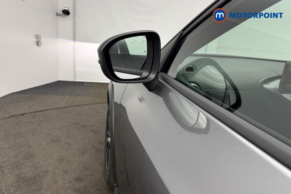 Nissan Juke N-Connecta Manual Petrol SUV - Stock Number (1553964) - 31st supplementary image