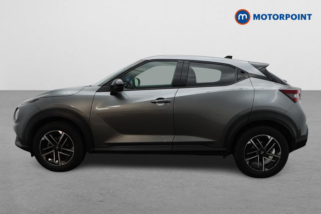 Nissan Juke N-Connecta Manual Petrol SUV - Stock Number (1553964) - Passenger side