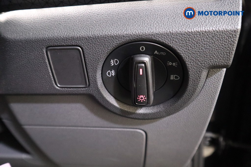 Volkswagen T-Cross SEL Manual Petrol SUV - Stock Number (1579949) - 9th supplementary image