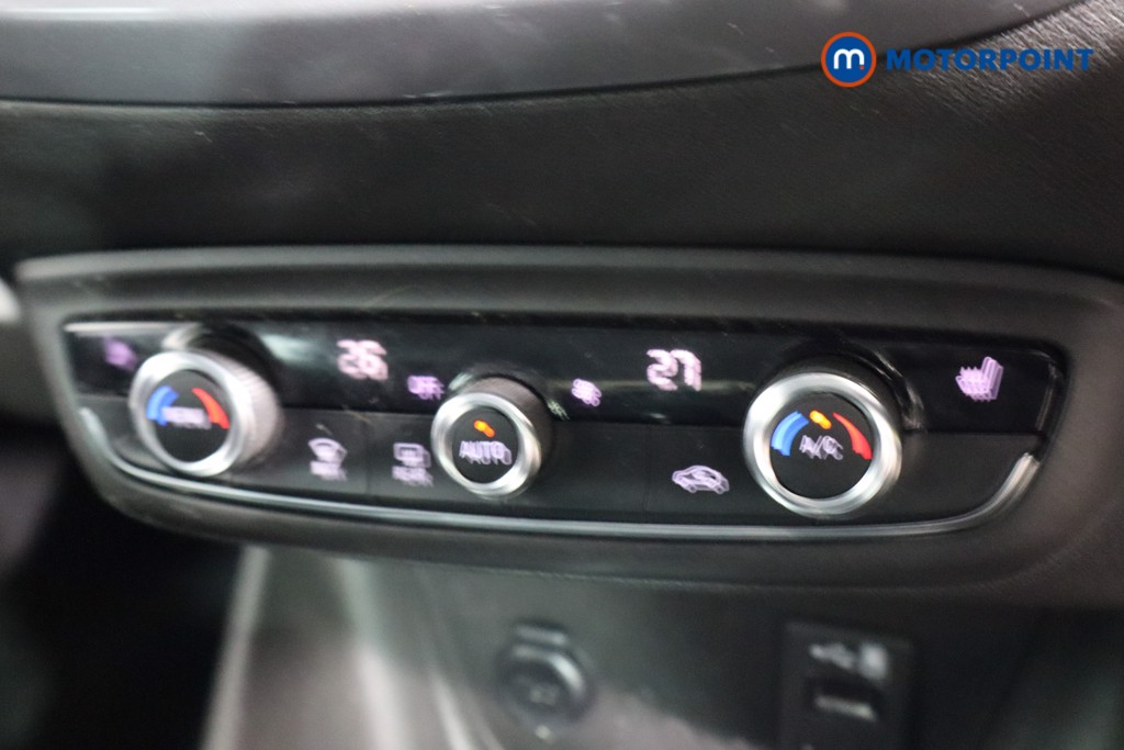 Vauxhall Crossland Ultimate Manual Diesel SUV - Stock Number (1582051) - 6th supplementary image